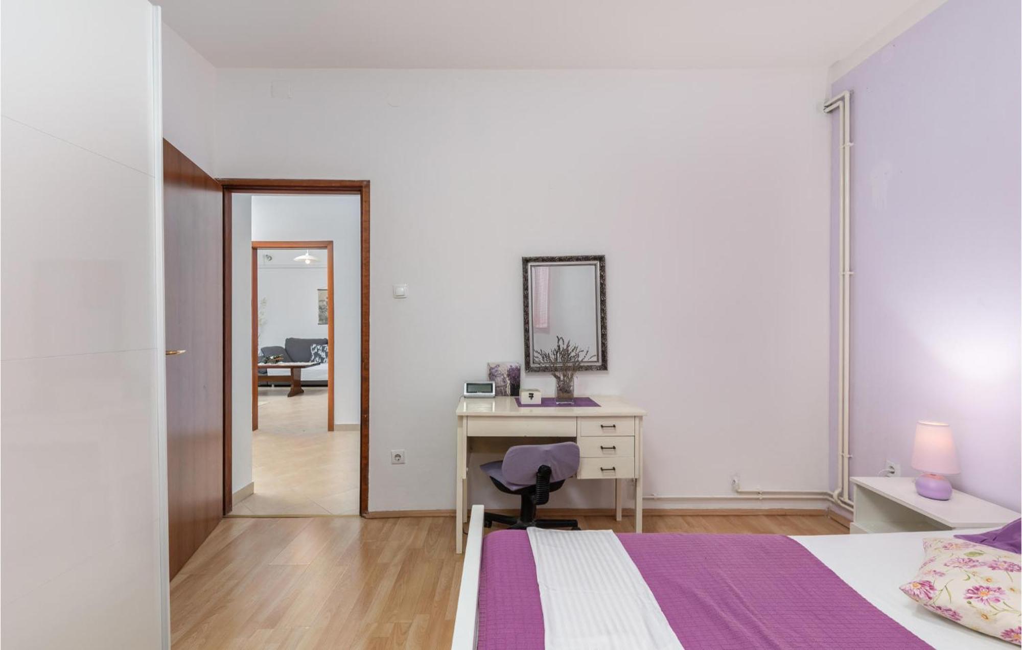 2 Bedroom Gorgeous Apartment In Kostrena Exterior photo